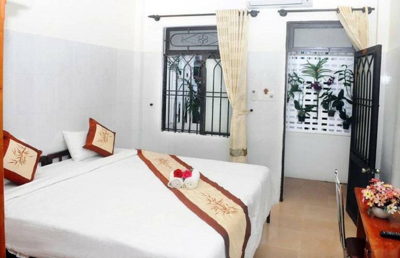 Holy Land Homestay Hoi An Exteriör bild