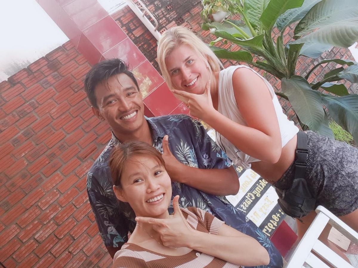 Holy Land Homestay Hoi An Exteriör bild